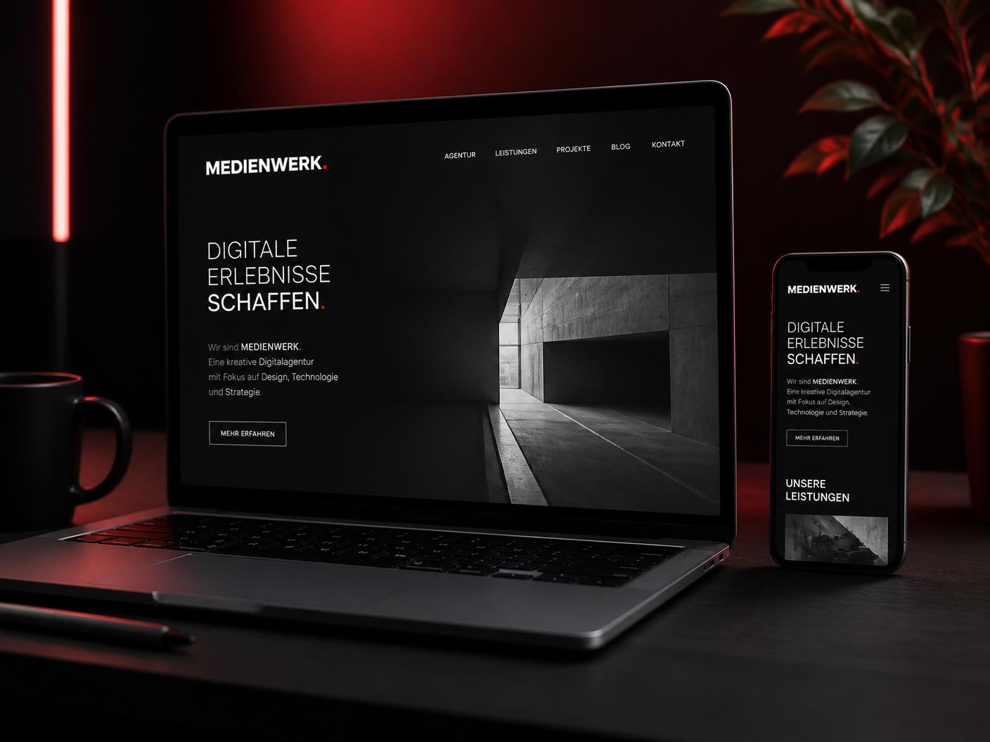 Moderne Website von MEDIENWERK auf einem Laptop